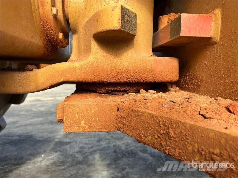 CAT CS-54 Smooth Drum Compactor Valsetog