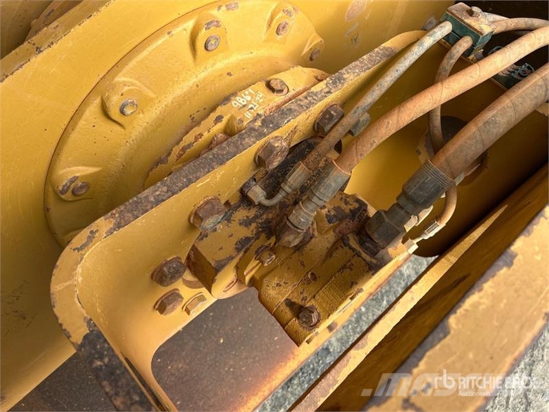 CAT CS-54 Smooth Drum Compactor Valsetog