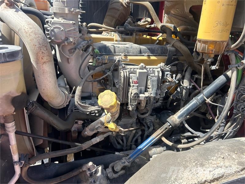 CAT CT660S Tovornjaki za vodo