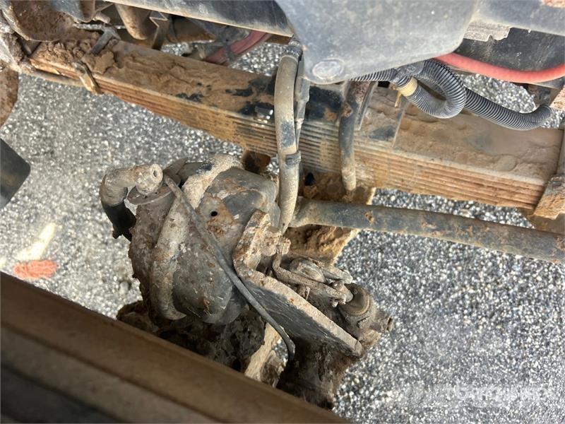CAT CT660S Tovornjaki za vodo