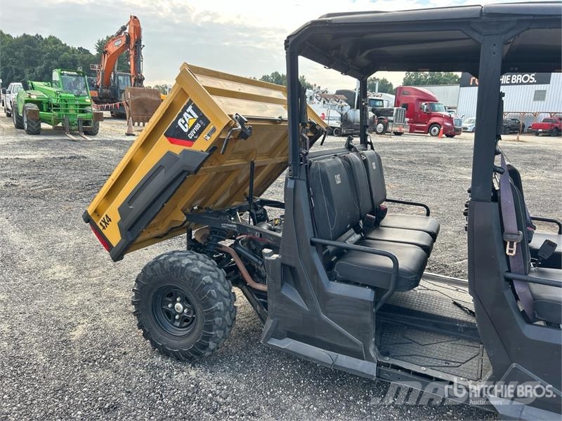 CAT CUV105D 4x4 Utility Vehicle Коммунальные машины