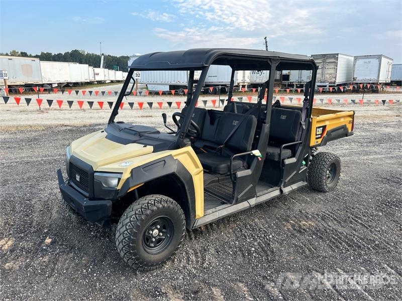 CAT CUV105D 4x4 Utility Vehicle Коммунальные машины