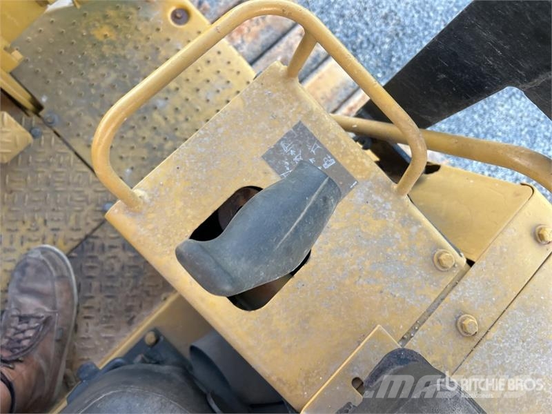 CAT D3C LGP Series III Bulldozer på larvebånd