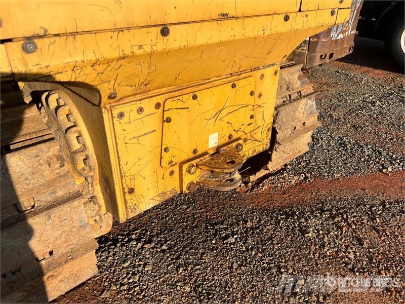 CAT D3G XL Buldožeri gusjeničari