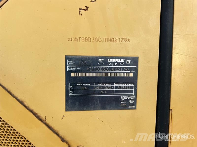 CAT D3G XL Buldožeri gusjeničari
