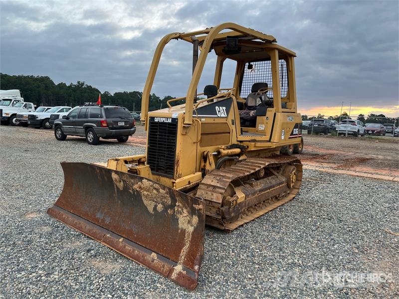 CAT D3G XL Crawler dozers