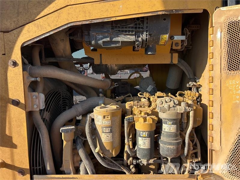 CAT D3K2 LGP 履帶推土機