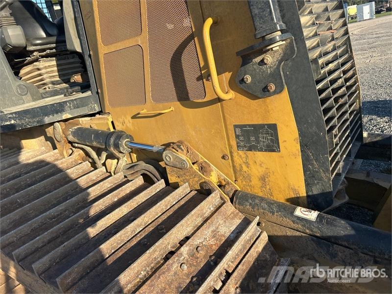 CAT D3K2 LGP 履帶推土機