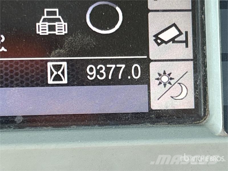 CAT D4 LGP 크롤러 도저