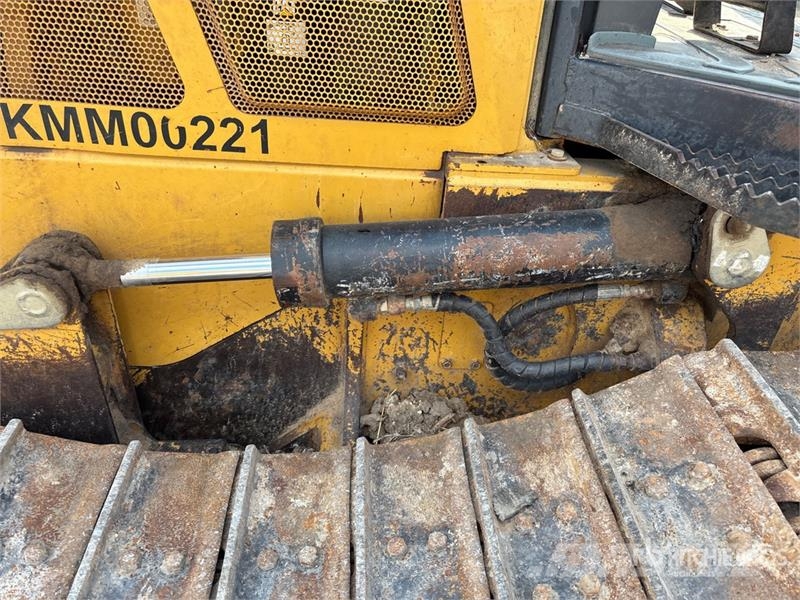 CAT D4K2 Crawler Dozer Pásové dozéry