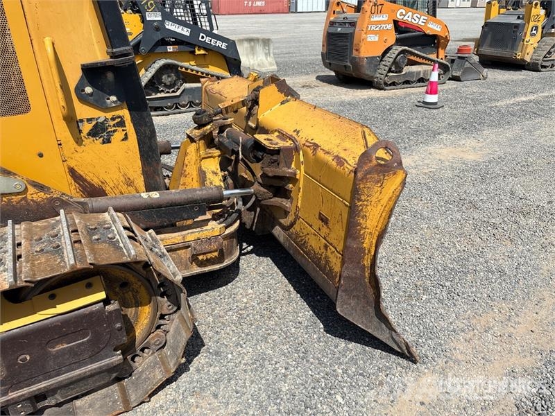 CAT D4K2 Crawler Dozer Pásové dozéry