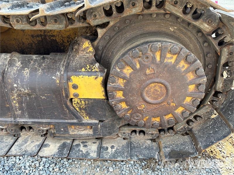 CAT D4K2 Crawler Dozer Pásové dozéry