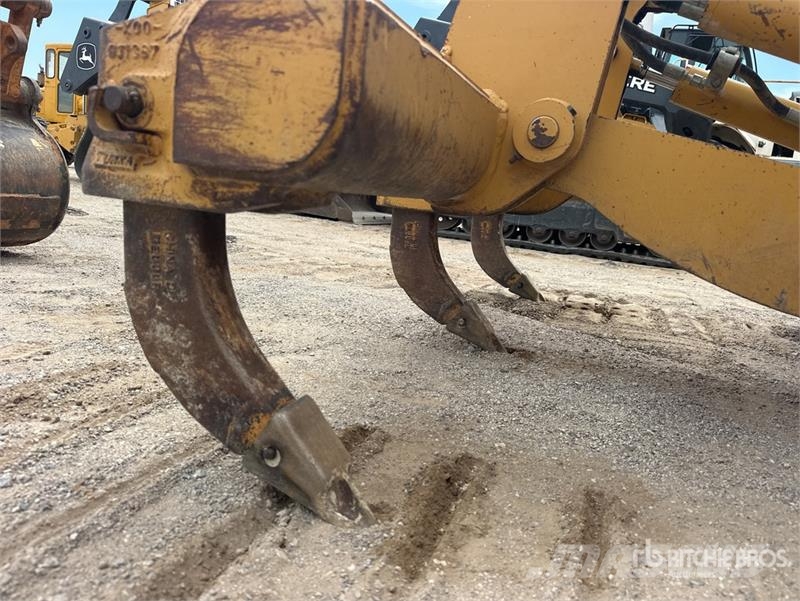 CAT D4K2 XL Crawler Dozer 履帶推土機