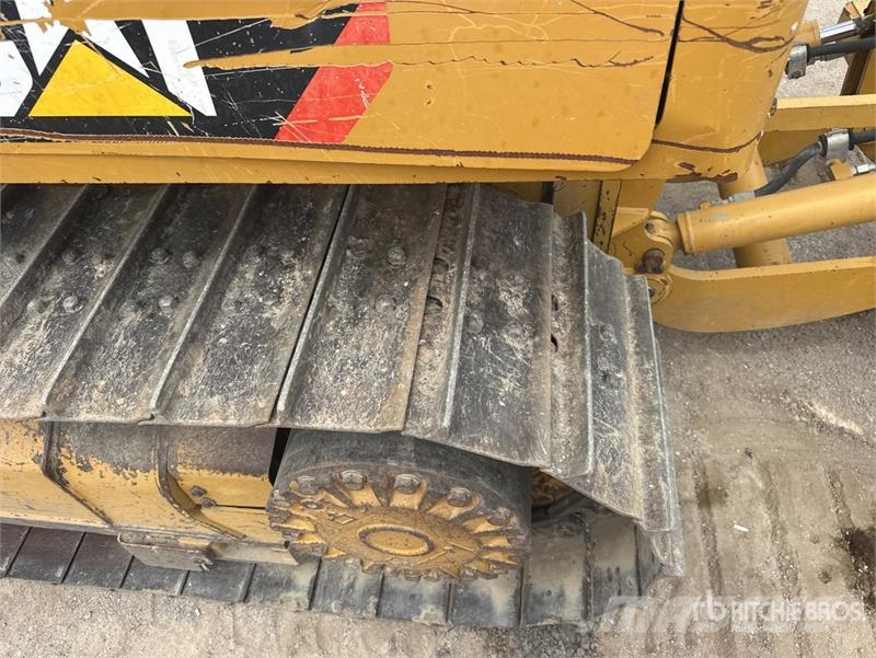 CAT D4K2 XL Crawler Dozer 履帶推土機
