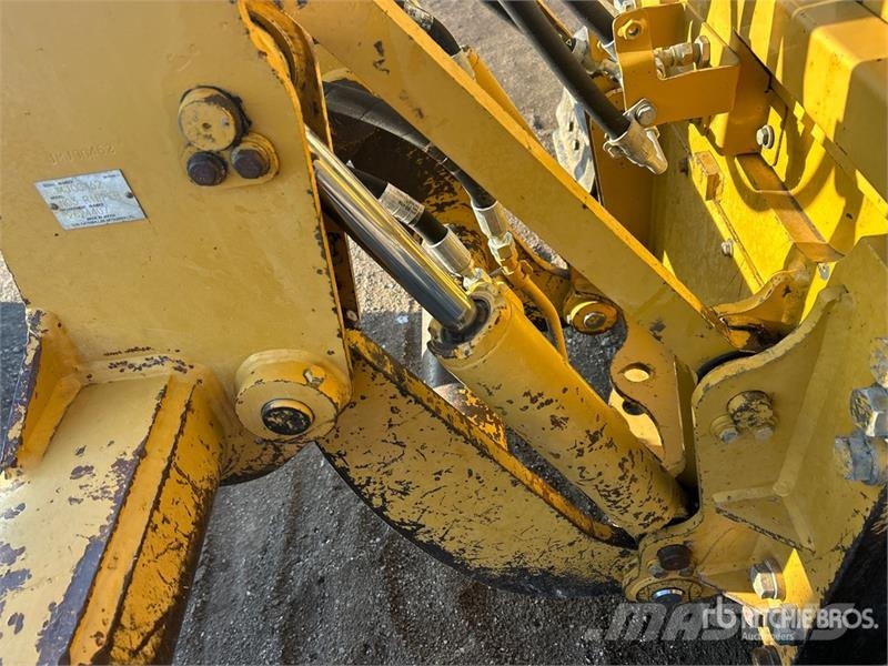 CAT D4K2 XL Crawler Dozer Bandschaktare
