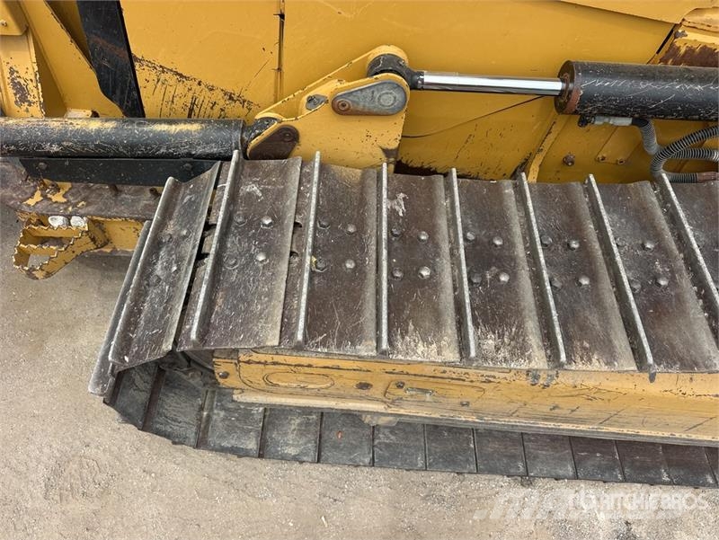 CAT D4K2 XL Crawler Dozer 履帶推土機