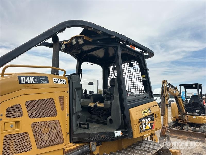 CAT D4K2 XL Crawler Dozer 履帶推土機