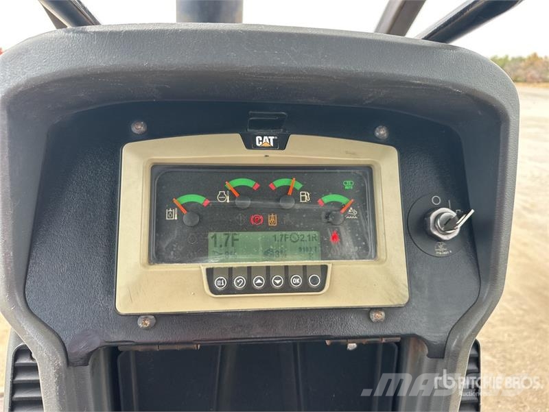 CAT D4K2 XL Crawler Dozer 履帶推土機