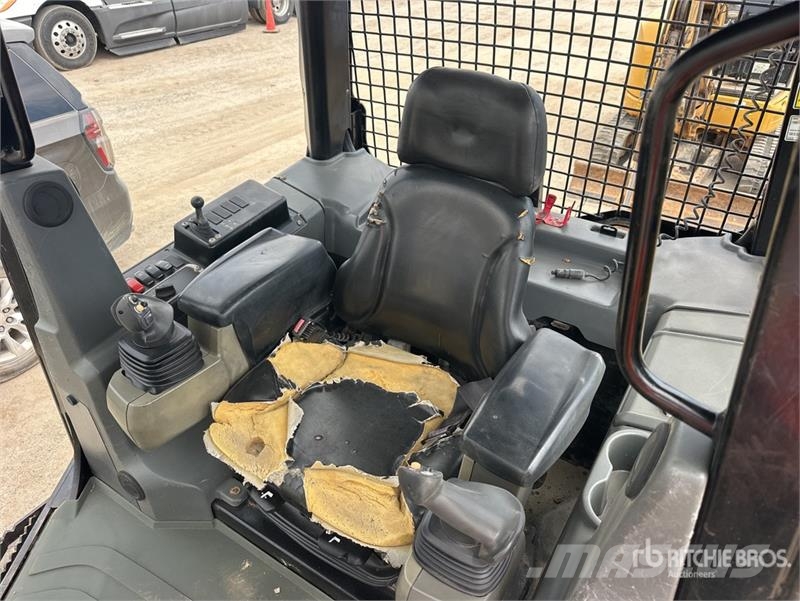 CAT D4K2 XL Crawler Dozer 履帶推土機