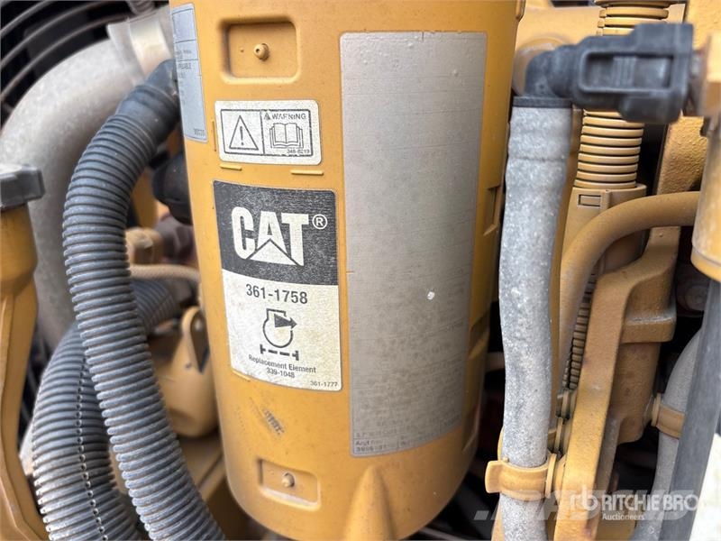 CAT D4K2LGP Crawler Dozer Buldožeri gusjeničari