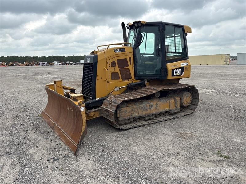 CAT D4K2LGP Crawler Dozer Buldožeri gusjeničari
