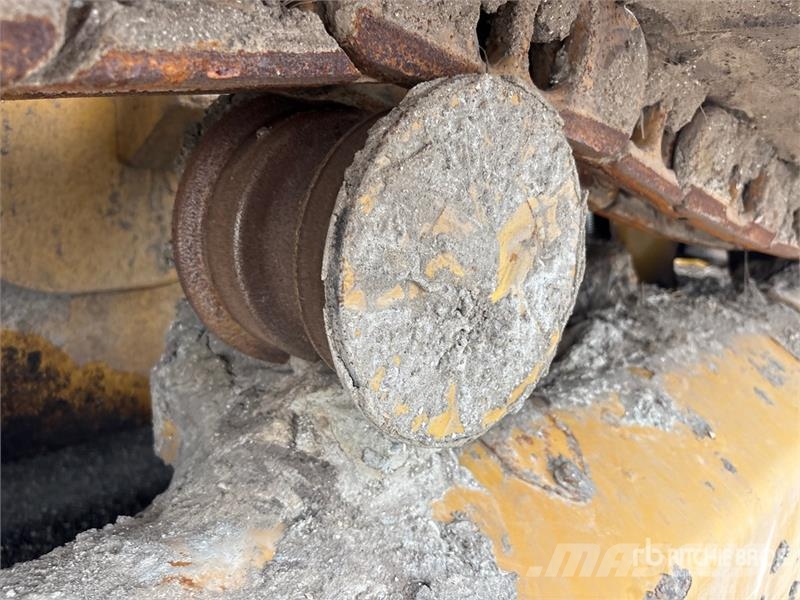 CAT D4K2LGP Crawler Dozer Buldožeri gusjeničari