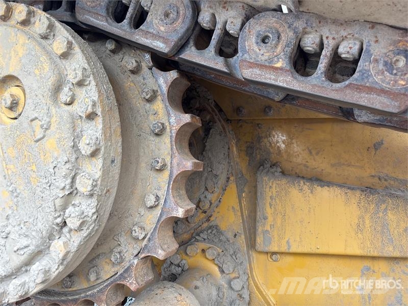 CAT D5 Crawler dozers