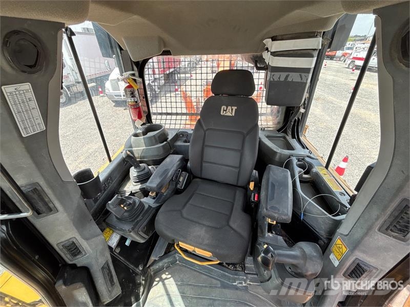 CAT D5 Crawler dozers