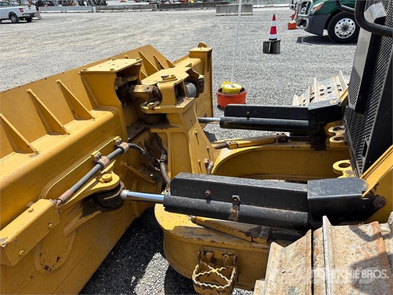CAT D5 Crawler dozers