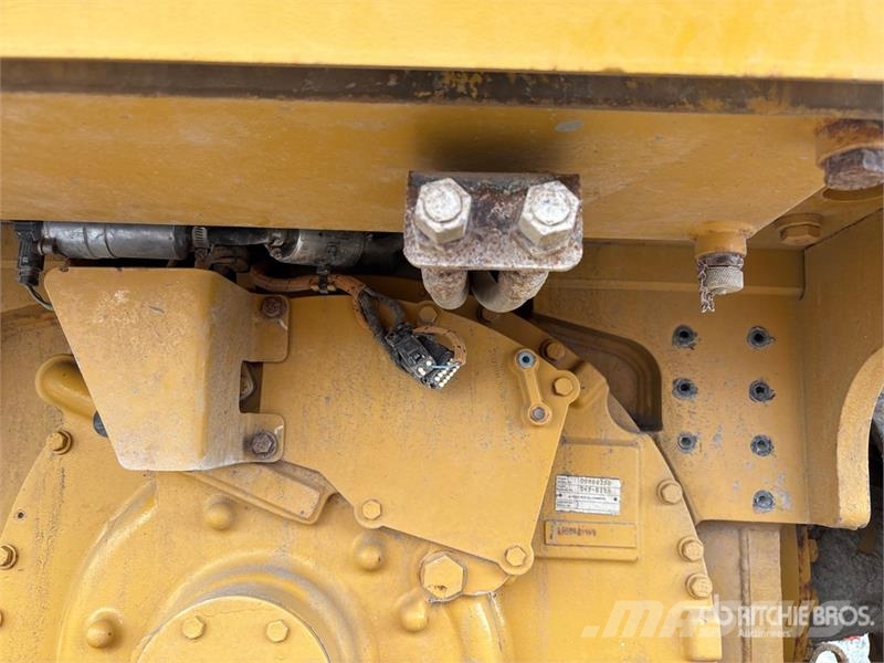 CAT D5 Crawler dozers