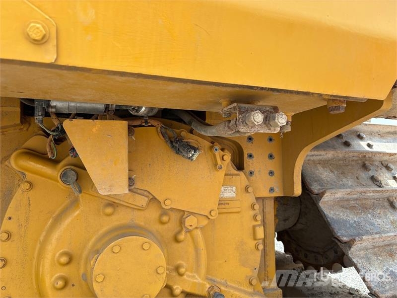 CAT D5 Crawler dozers