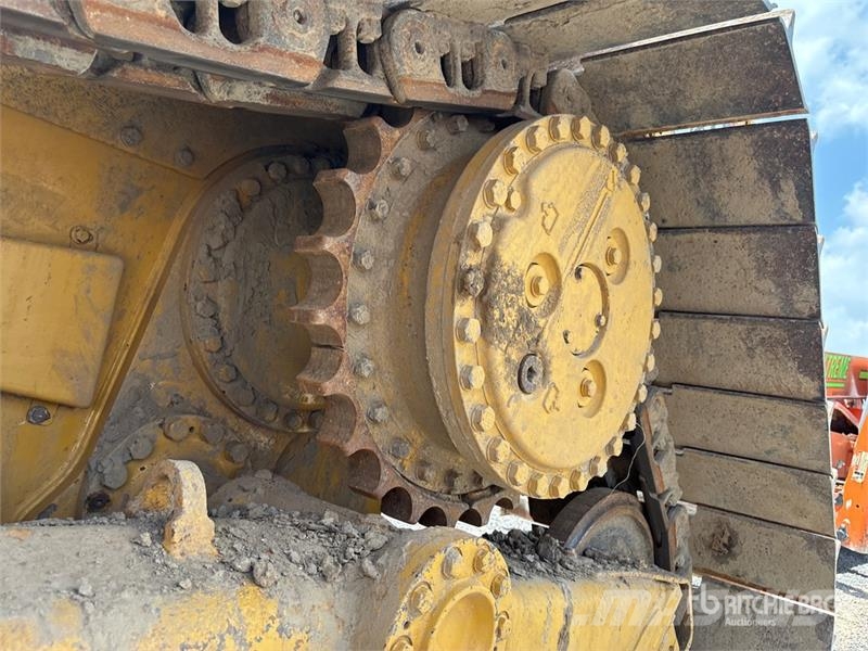 CAT D5 Crawler dozers