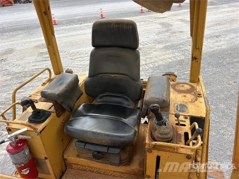 CAT D5C Crawler Dozer Bulldozer på larvebånd