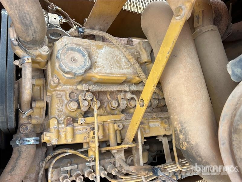 CAT D5C Series lll Buldožerji goseničarji