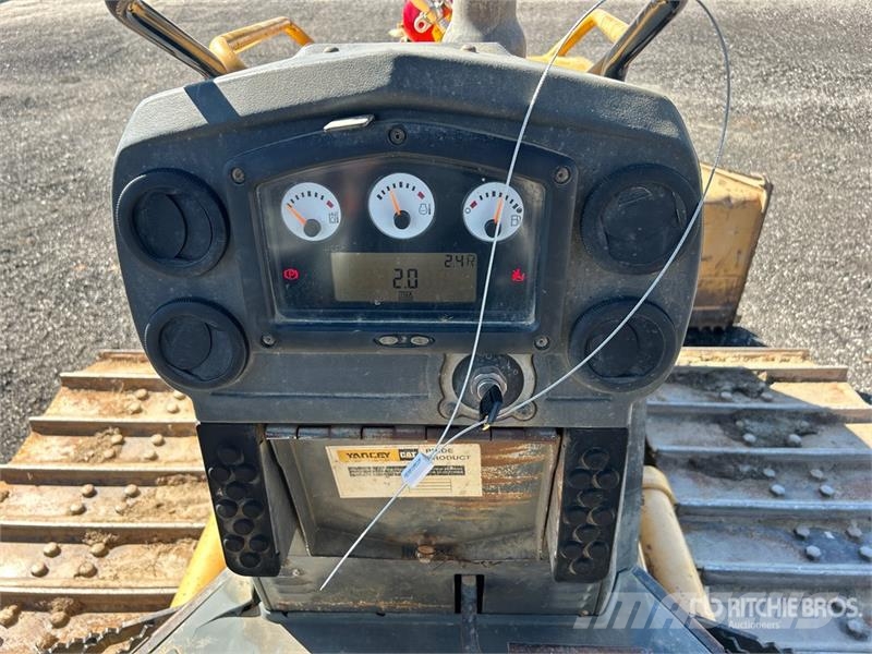 CAT D5K LGP Dozer cingolati
