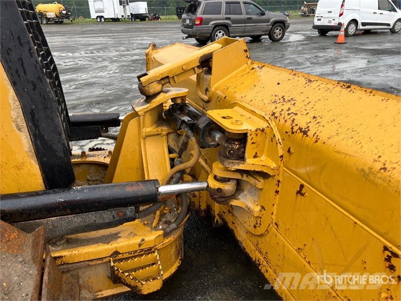 CAT D5K2 LGP Crawler dozers