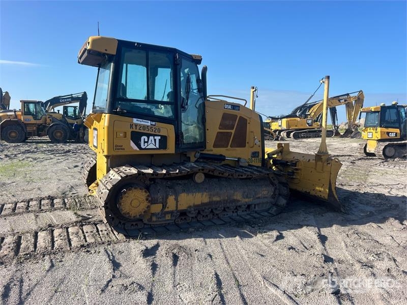 CAT D5K2 LGP 크롤러 도저