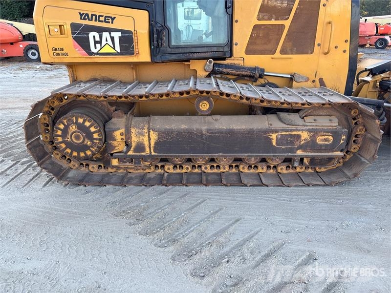 CAT D5K2 LGP Buldooserid