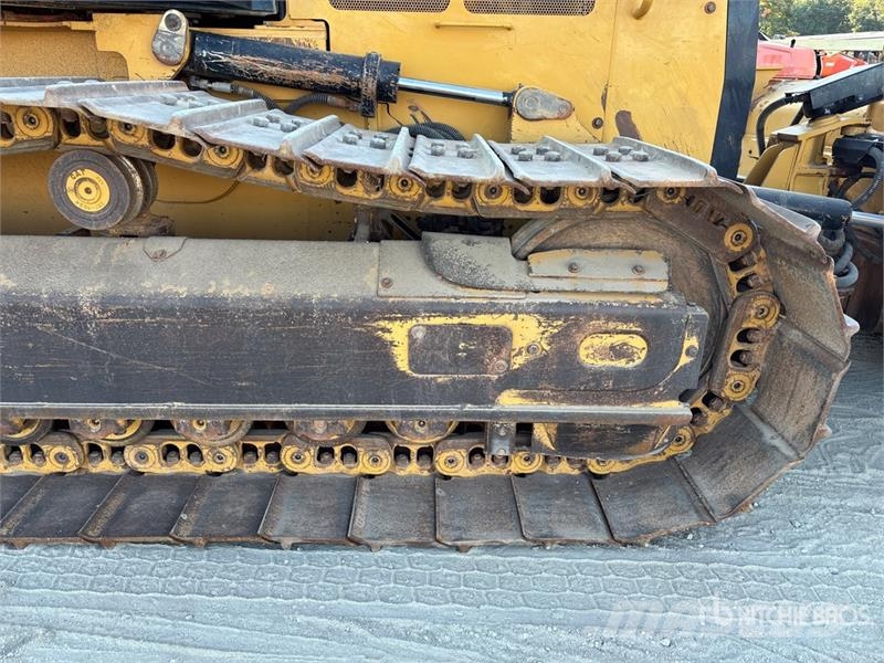 CAT D5K2 LGP Buldooserid