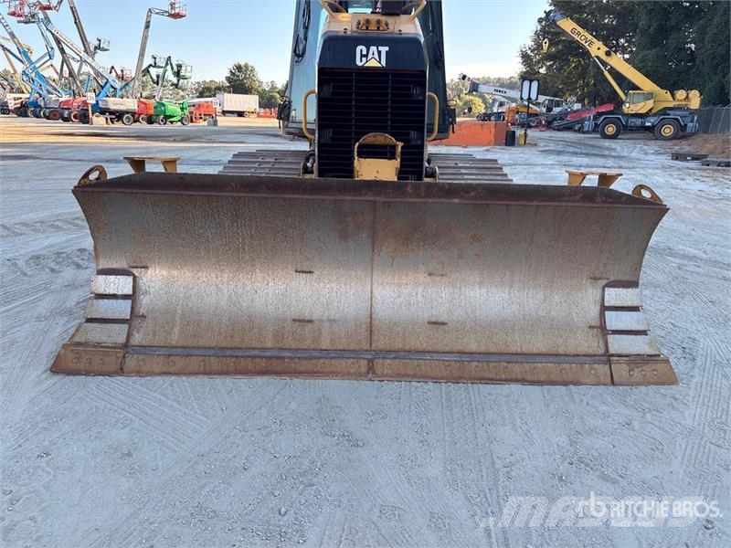 CAT D5K2 LGP Buldooserid