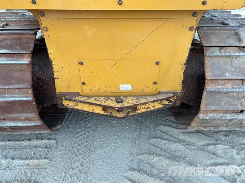 CAT D5K2 LGP Buldooserid