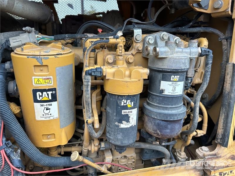 CAT D5K2 XL Buldožeri guseničari