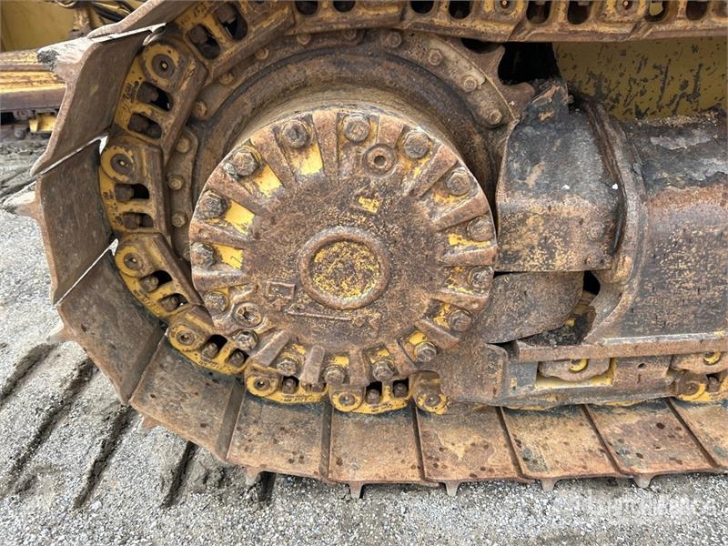 CAT D5K2 XL Buldožeri guseničari