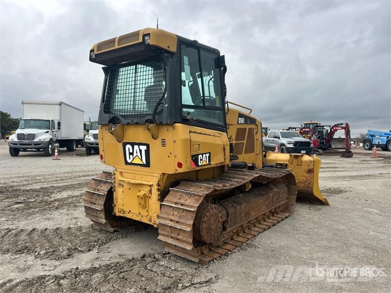 CAT D5K2 XL Buldožeri guseničari