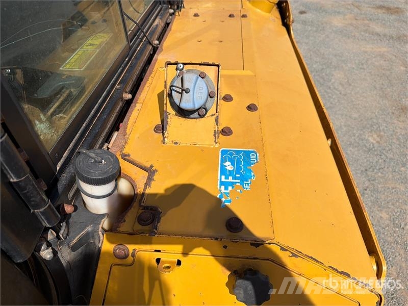 CAT D6 Buldožeri guseničari