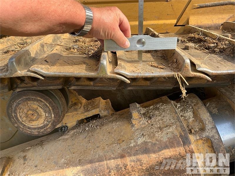 CAT D6 Bulldozer på larvebånd