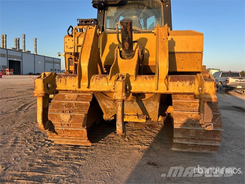 CAT D6 履帶推土機