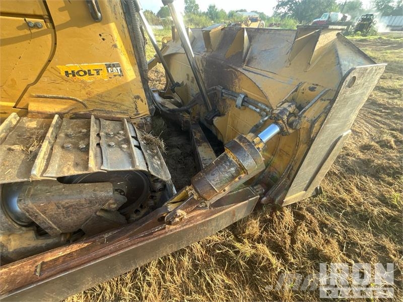 CAT D6 Bulldozer på larvebånd