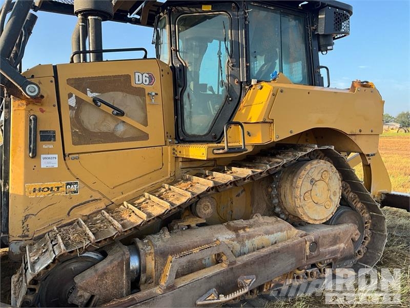 CAT D6 Bulldozer på larvebånd