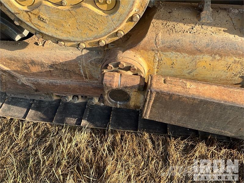 CAT D6 Bulldozer på larvebånd